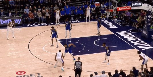 1646297716638017436.gif 1.gif