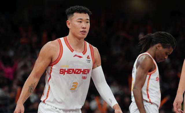 开云体育官网-23投狂砍32分+5记三分球！提前锁定常规赛MVP，郭士强眼光毒辣